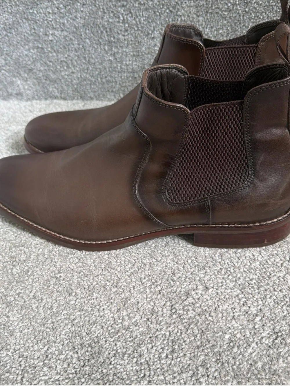 Johnson&Johnson Men’s  Chelsea Ankle Boots- Brown Leather